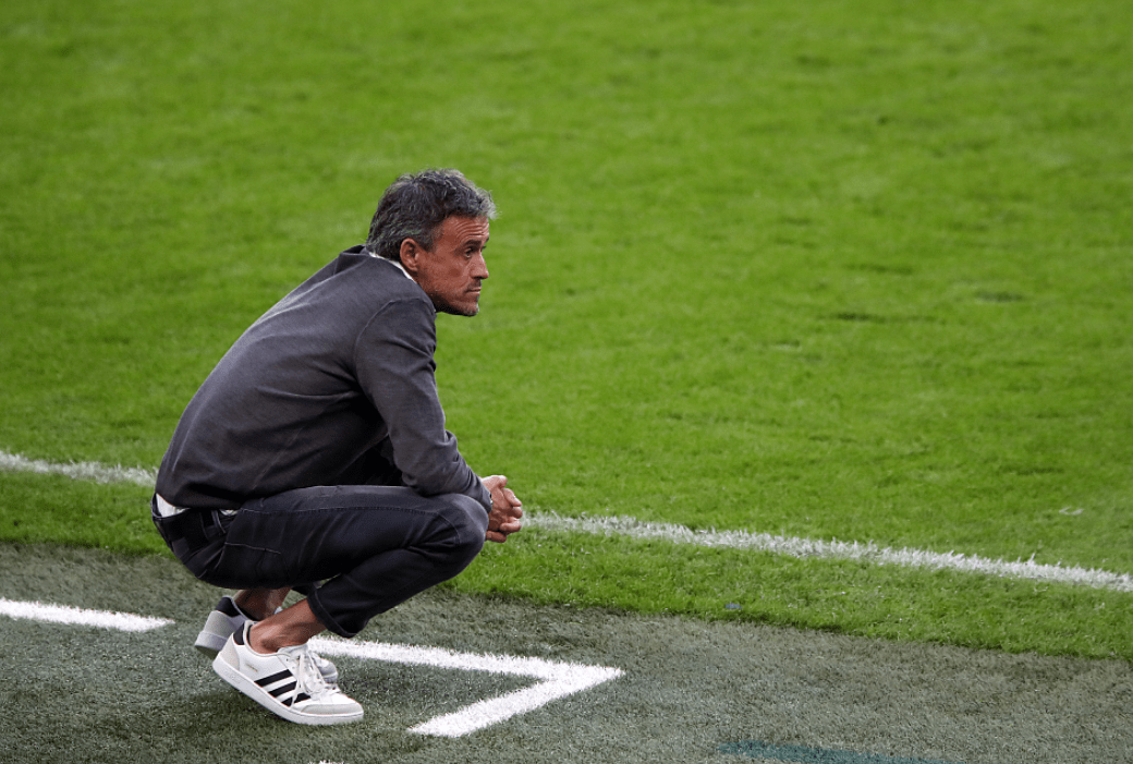 包含阿扎伦卡与30激战西班牙队分钟印第安纳步行者遗憾出局备战葡超之后，国际比赛日西汉姆调整名单以备中超的词条